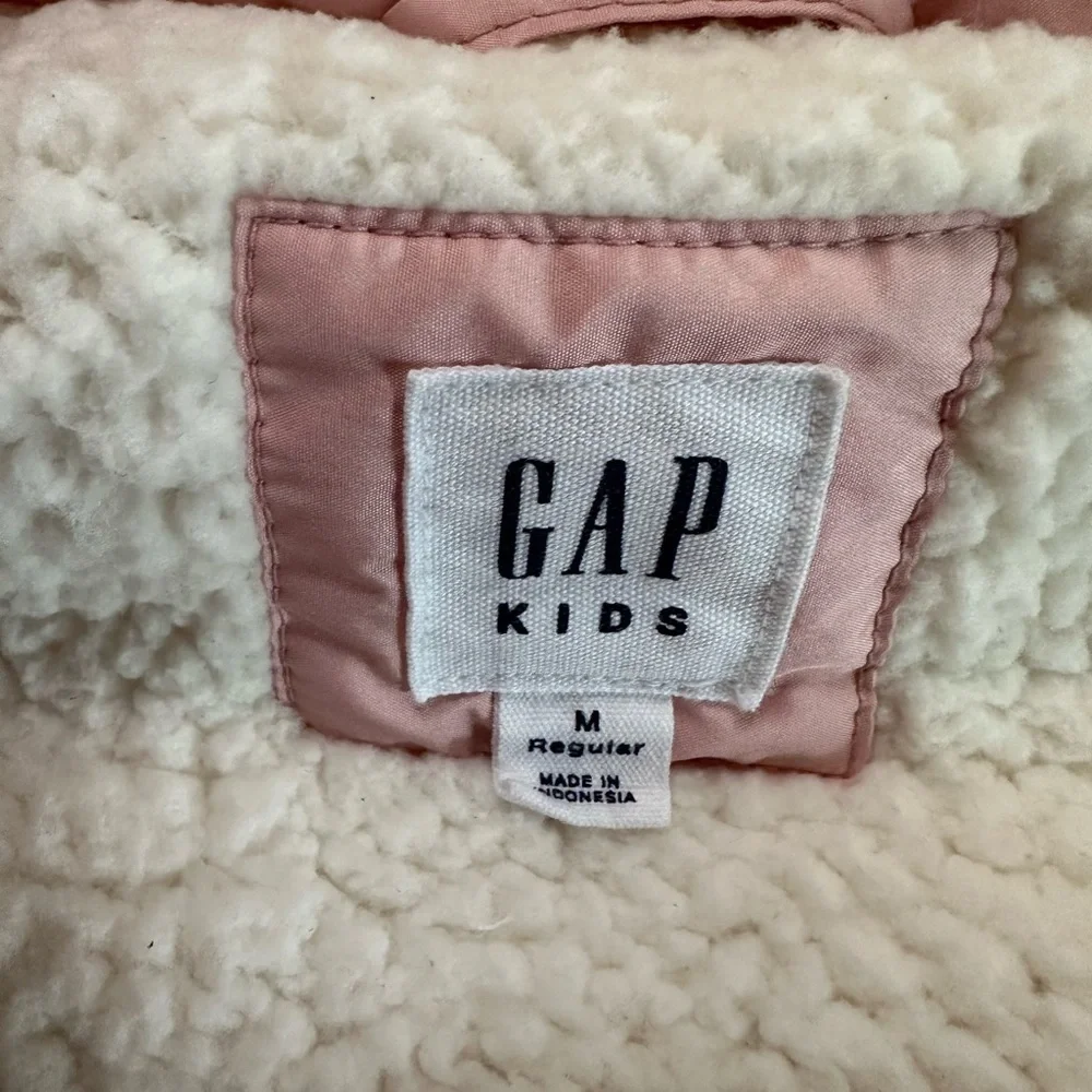 Gap Kids Light Pink Puffer Vest Size Medium